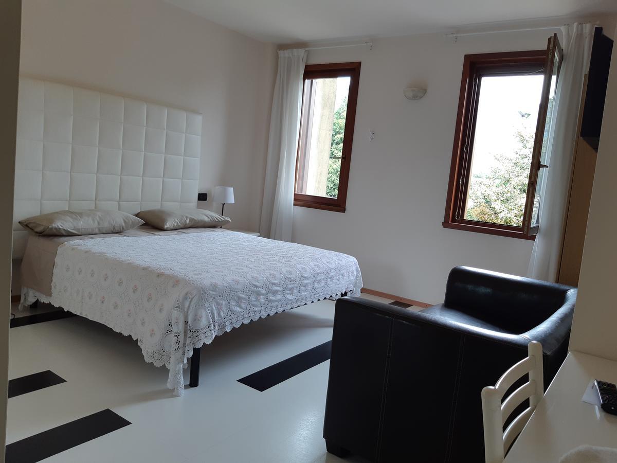 La Staffa Hotel Liedolo ภายนอก รูปภาพ